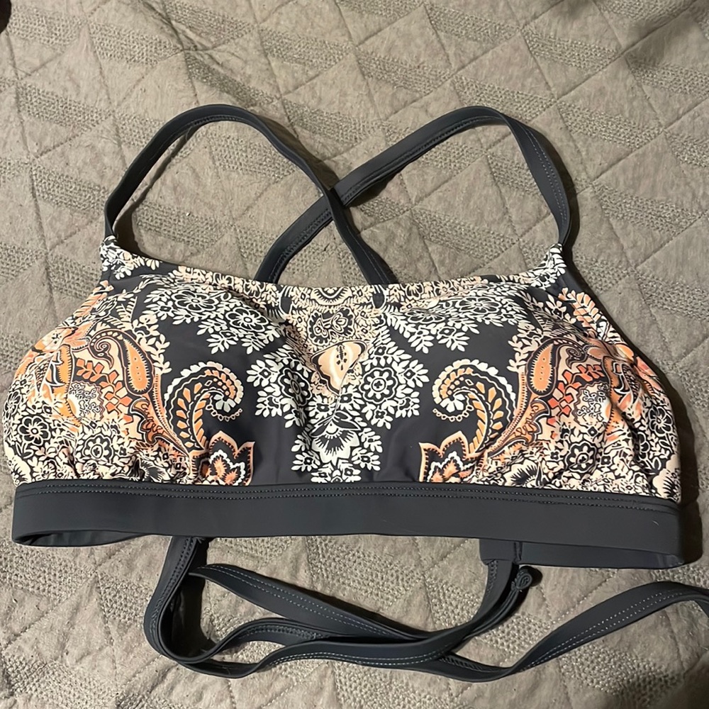 Baiting suit top